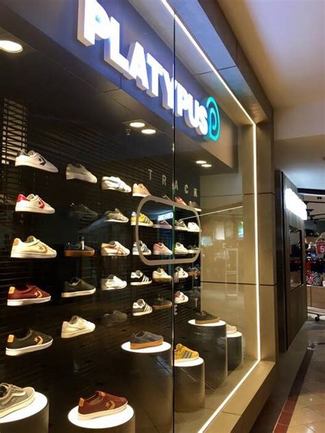 chadstone sneaker stores